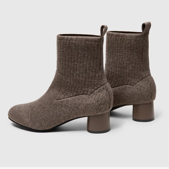 🤎NWT WOMENS VIVAIA ROUND TOE CHUNKY HEELED BOOTS IN BROWN SIZE 40 - Picture 4 of 15